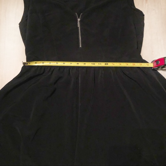 Black H&M Dress SZ 14 | Cute Zip-Up Dress - Picture 6 of 6